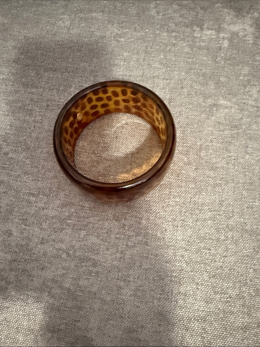 Joan Rivers, Leopard Print Tortoiseshell Resin Bangle - Amber Brown - Picture 2 of 9